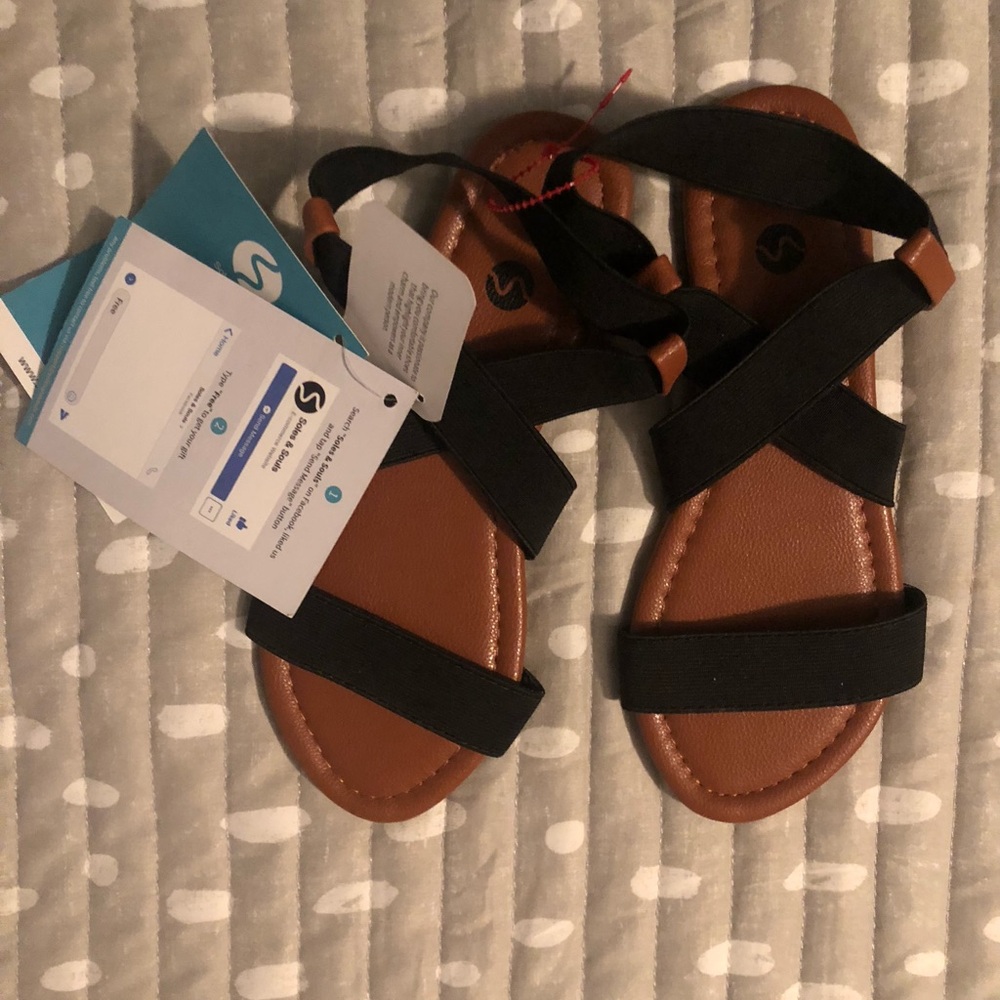Sole and Souls strappy sandals
